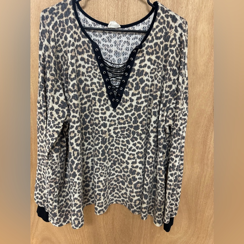 Leopard Top
